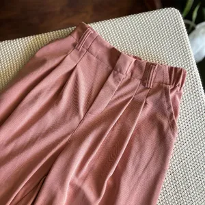 Halara High Waisted Plicated Side Pocket Wide Leg Waffle Work Pants Pink Small thumbnail 3