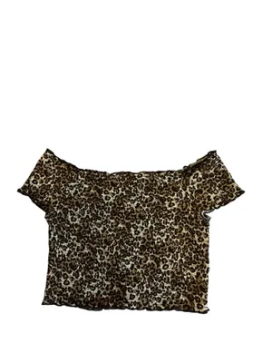 Kendall & Kylie Leopard Print Smocked Off-The-Shoulder Crop Top Small thumbnail 2