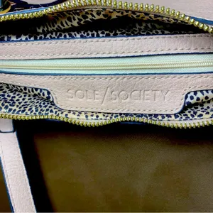 Soul Society Shoulder Bag w/adjustable detachable Crossbody Strap thumbnail 10