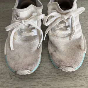 Adidas NMD R1 Sneakers in "White Clear Aqua" Size 7 thumbnail 2