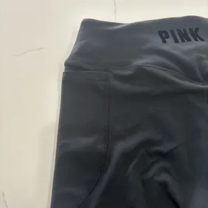 Victoria secrets Black High-Waisted Leggings size M in black with side pockets thumbnail 5
