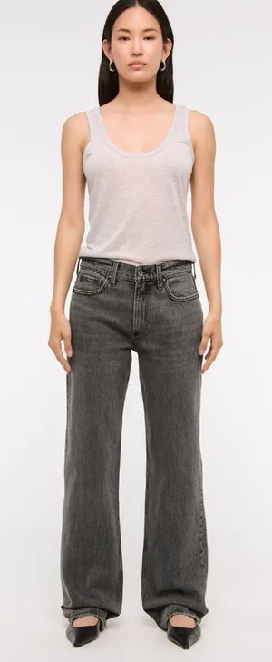 Abercrombie & Fitch Curve Love Low Rise Baggy Jean in Gray Size 27 or 4 Long thumbnail 1