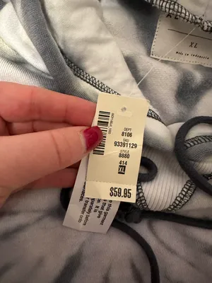 American Eagle NWT Women’s  Cropped Hoodie thumbnail 3