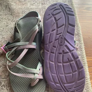 Chacos Women's Purple Green Women Sandals Size 9 Summer Shoes Slip On Strap thumbnail 3