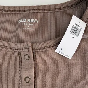 Old‎ Navy Cozy Snug Ribbed Henley Top Driftwood Brown Neutral Basics M NWT thumbnail 4