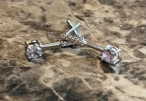 Earrings thumbnail 1