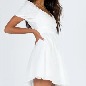 Princess Polly Maeve Embroidered Mini dress Size 6 thumbnail 4