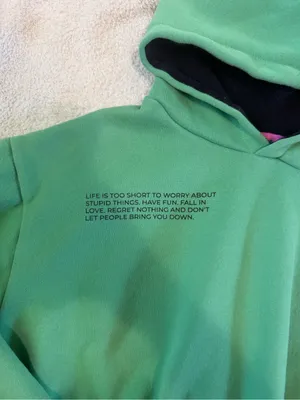 Edikted cropped hoodie size large thumbnail 2