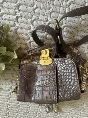 Vintage Chaps Brown and Tan Crossbody Saddle Bag with Gold-Tone Lock thumbnail 8