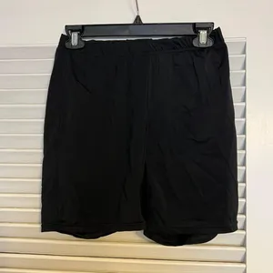 XL Black Polyester Active Shorts thumbnail 1