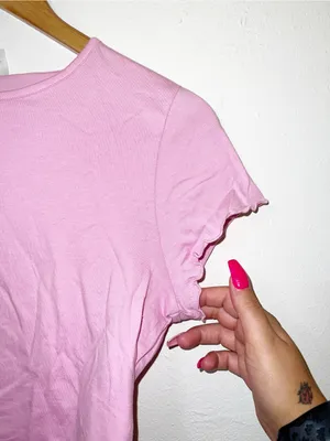 H&M Divided Light Pink Cropped Lettuce-Edge Tee thumbnail 2