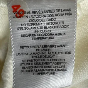 Alfred Dunner Woman 2X Cream Floral Embroidered‎ Sequin Fleece Sweatshirt Top thumbnail 7
