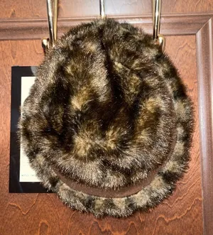 Luxurious Faux Fur Hat - Brown Made in Italy thumbnail 1