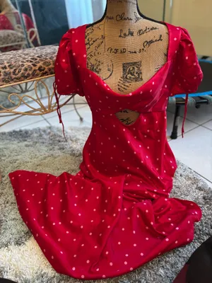 Beautiful maxi dress size 12 ❤️❤️ Red thumbnail 1