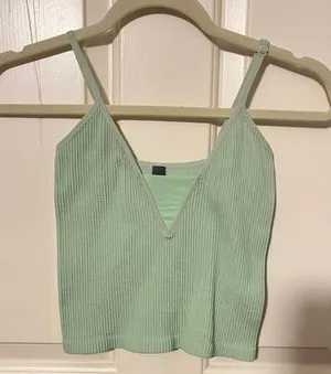 Alya Tank Top thumbnail 1
