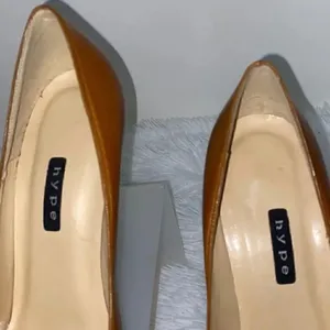 Hype Women’s Pumps(Size 10) Tan thumbnail 11