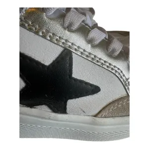 Pink Lily Cleo Pewter and Black Star Fashion Platform Sneakers 9 thumbnail 6