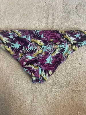 Bikini Bottoms thumbnail 2