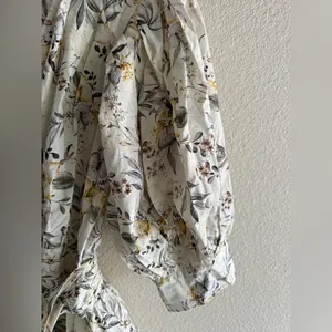 En Saison Cream Floral Mini Dress thumbnail 5