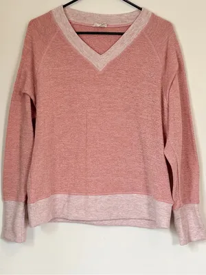 Yelete Pink V-Neck Contrast Trim Sweater - Size: Medium thumbnail 1