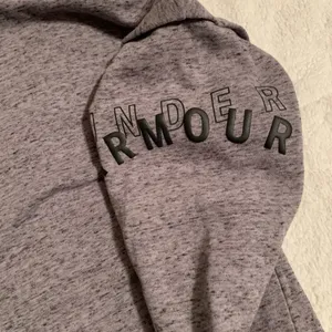 Under Armour 1/4 zip Cropped Hoodie thumbnail 7