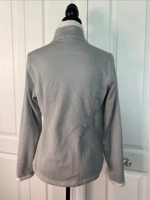 The North Face Women's Agave Full-Zip Soft Fleece Jacket in Light Grey thumbnail 3