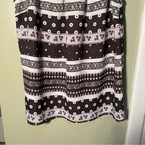 Loft‎ Women's Size Medium Sleeveless Blouse Gray White Pink Floral Stripe Scoop thumbnail 3