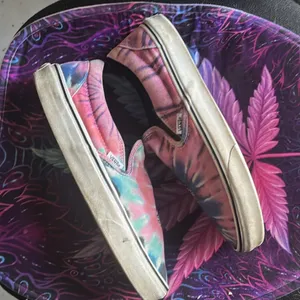 Vans Women's Tie-Dye Slip-On Shoes skeleton holding rose GUC needs cleaning thumbnail 3