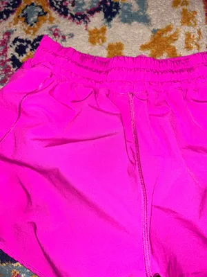 Hotty Hot Lululemon Shorts 4" thumbnail 4