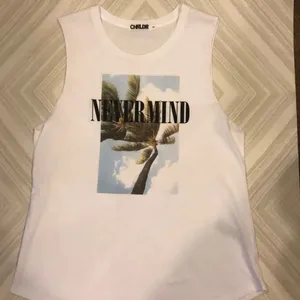 Chrldr “Nevermind” w. Palm Tree White Tank Top - Size S thumbnail 1