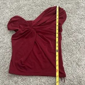 Express Women's One-Shoulder Twist Front Top - Burgundy thumbnail 4