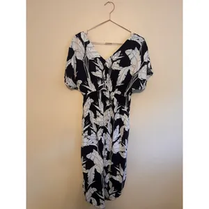 Roxy Flamingo Shades Dress Women’s Size XS Navy White Short Sleeve Banana‎ Leaf thumbnail 6
