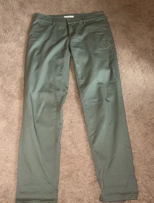 Loft size 2 Green slim fit cargo pants  thumbnail 1