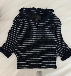 Zara top thumbnail 1