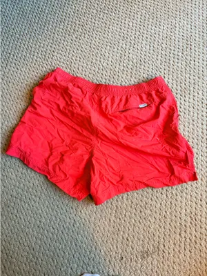 Columbia hiking shorts thumbnail 2