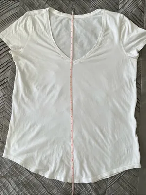 Lululemon white v neck workout tshirt thumbnail 5