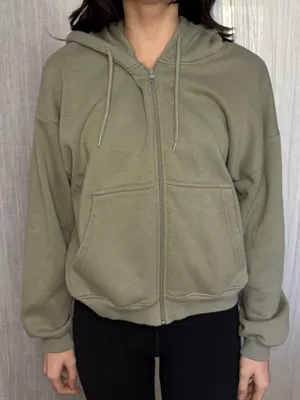 Zip-Up Hoodie Pretty Little Thing thumbnail 1