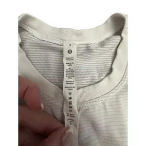 Lululemon‎ Swiftly Womens Size 4 White Top Tech Long Sleeve Activewear #FF1-5 thumbnail 2