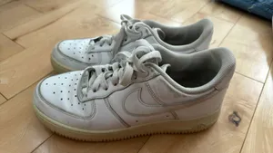 Nike Air Force 1 thumbnail 3