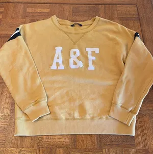 Vintage Y2K Abercrombie & Fitch Mustard Crewneck with White A&F Appliqué thumbnail 1