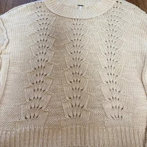 Free People Cream Knit Sweater Women's L Crewneck Slight Crop Cottage Minimalist thumbnail 3