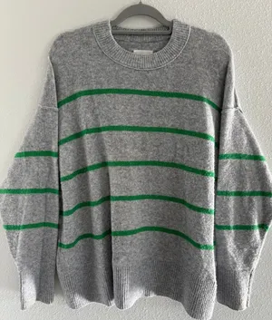 Aerie Unreal Sweater Womens M‎ Gray Green Stripe Pullover Oversized Comfort thumbnail 1