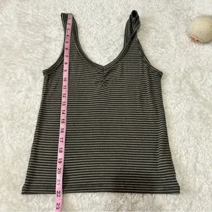 5/$30 🎈 American eagle outfitters small striped ribbed tank top thumbnail 6