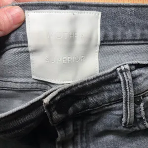 Mother The Flirt Jeans in Hell Yeah! Wash Size 28 Faded Dark Denim Distressed thumbnail 5