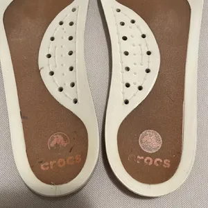Crocs Brown Leather Deck Shoe Women’s Size 8 thumbnail 8
