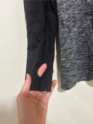 Lululemon Swiftly Tech Long Sleeve Crew Black, Gray & White Ombre Size 8 thumbnail 3
