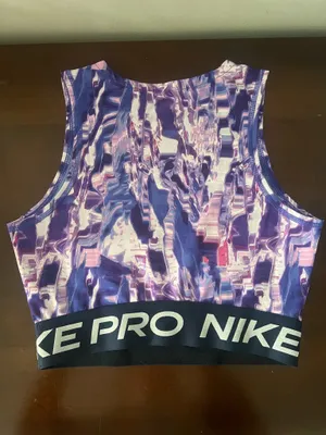 Nike Pro Cropped Tank Dri-Fit Top thumbnail 2