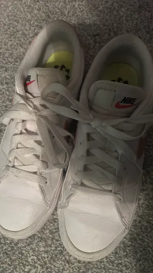shoes thumbnail 2