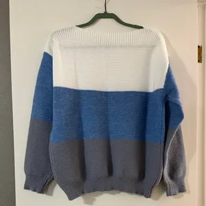 Stylish Women's Colorblock Sweater - Blue, Gray, and White thumbnail 1