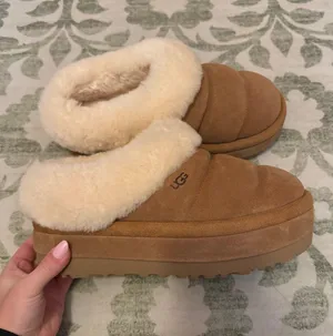 UGG Platform thumbnail 1